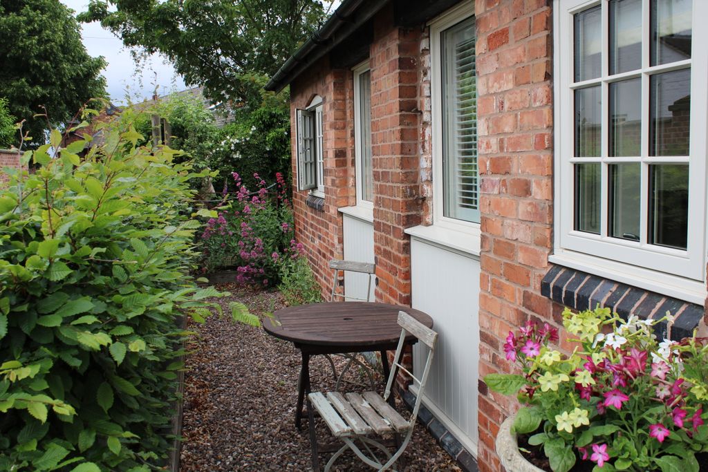 Property photo 3 of 14 Image