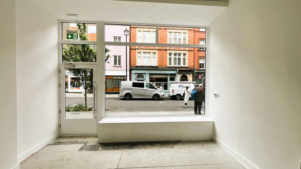 Property photo 1 of 10 3 Paddington Street London W1U 5Qd  Internal 2.Jpeg