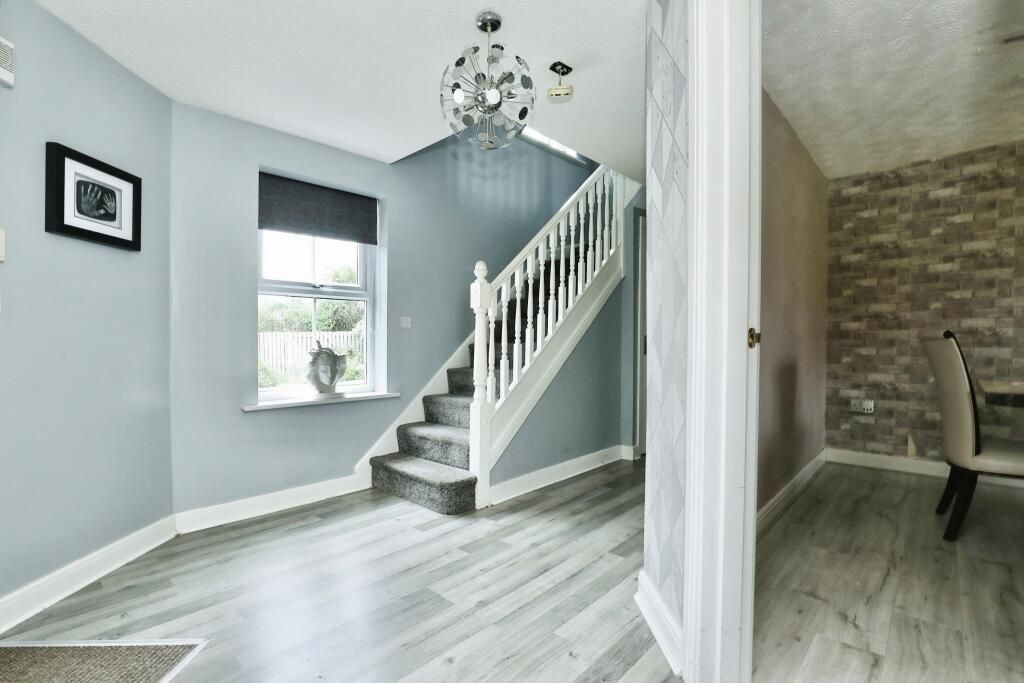 Property photo 3 of 14 Img_0189