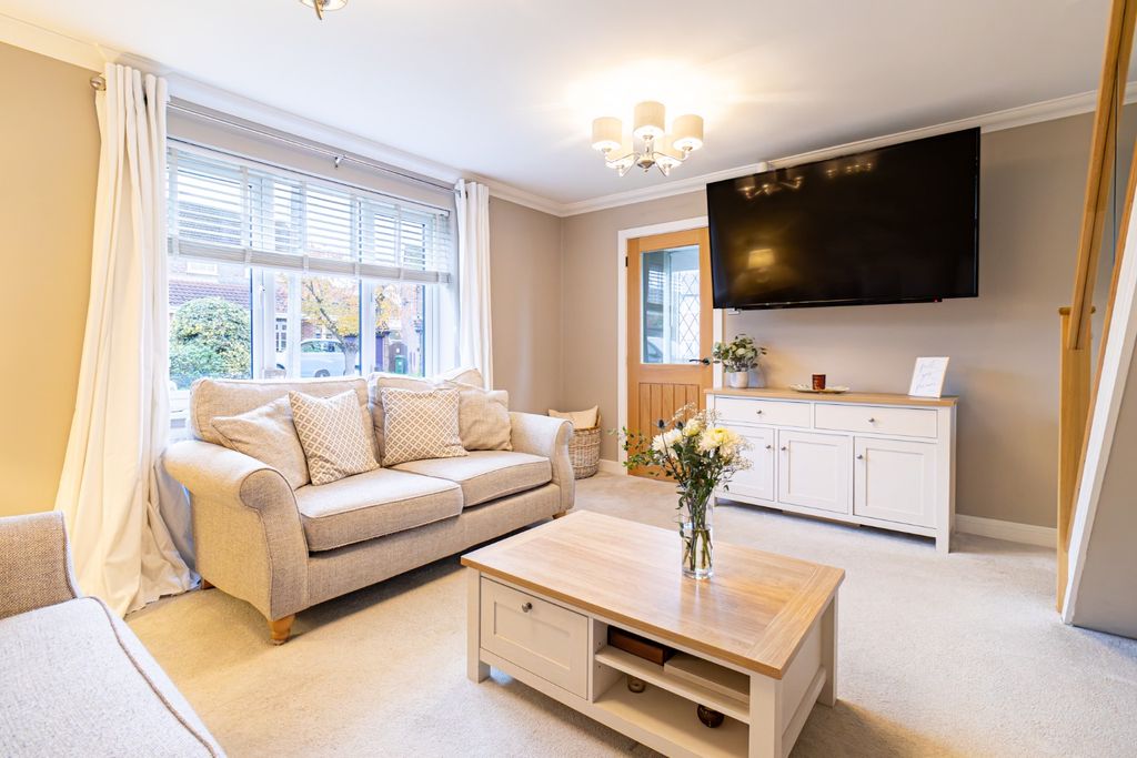 Property photo 3 of 27 4671416