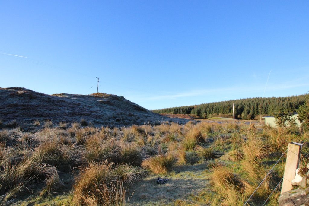 Property photo 1 of 2