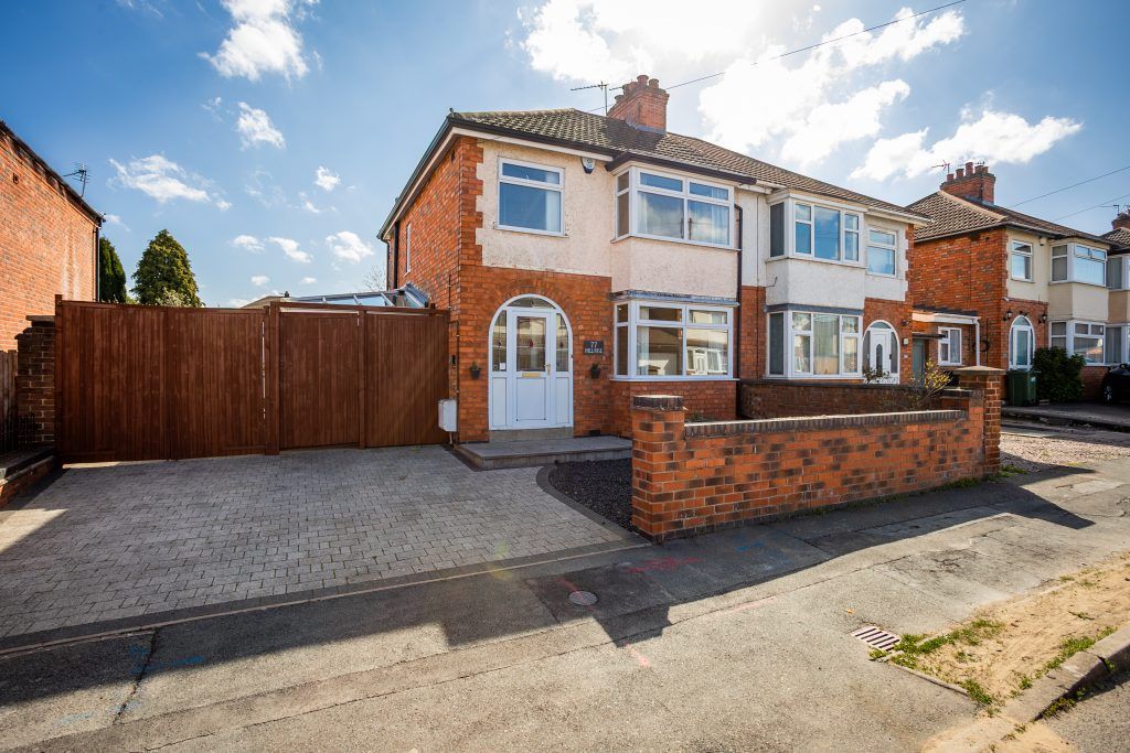 Property photo 1 of 26