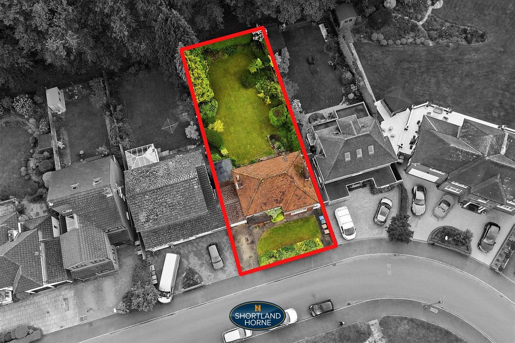 Property photo 2 of 39