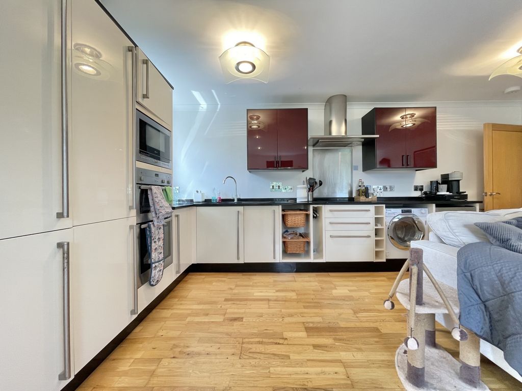 Property photo 2 of 16 Photo 7