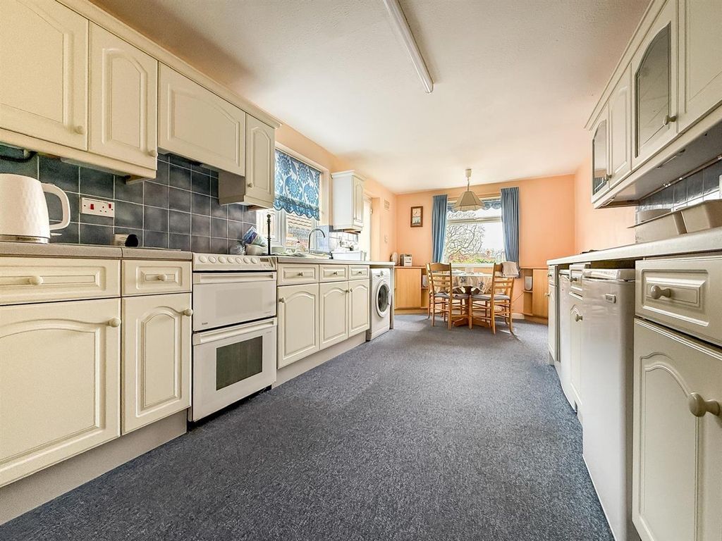 Property photo 3 of 19 Photo-2026-04-13-16-07-05 6.Jpg