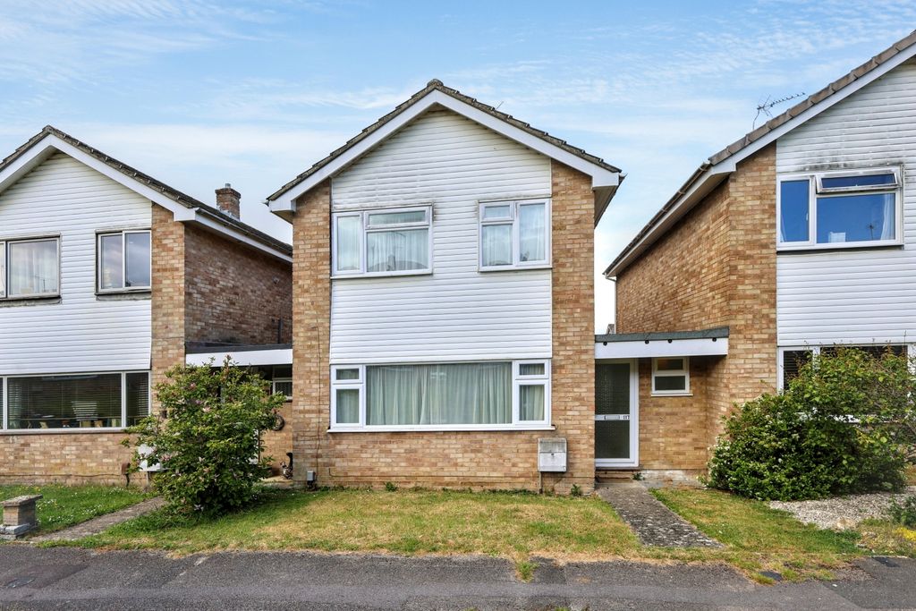Property photo 1 of 16 Img_4892