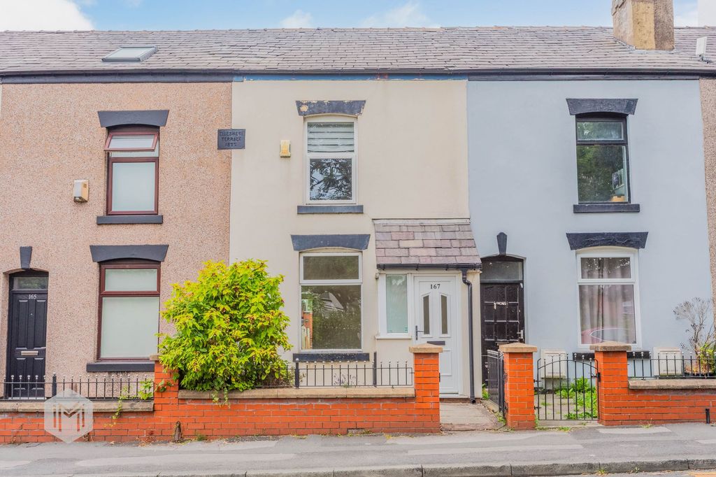 Property photo 1 of 25