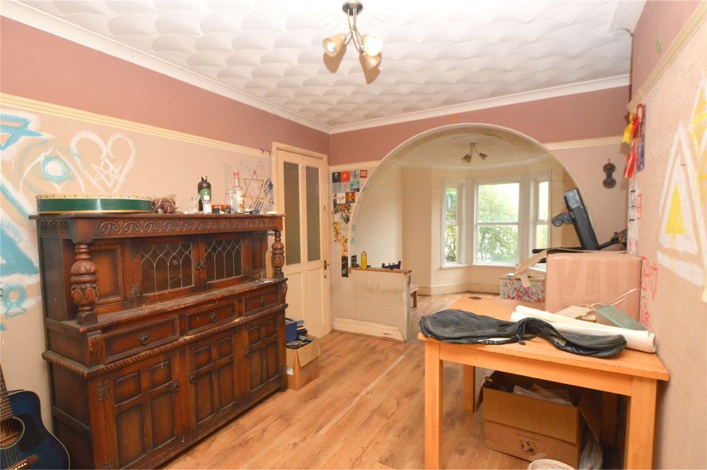 Property photo 3 of 15 Picture No. 16