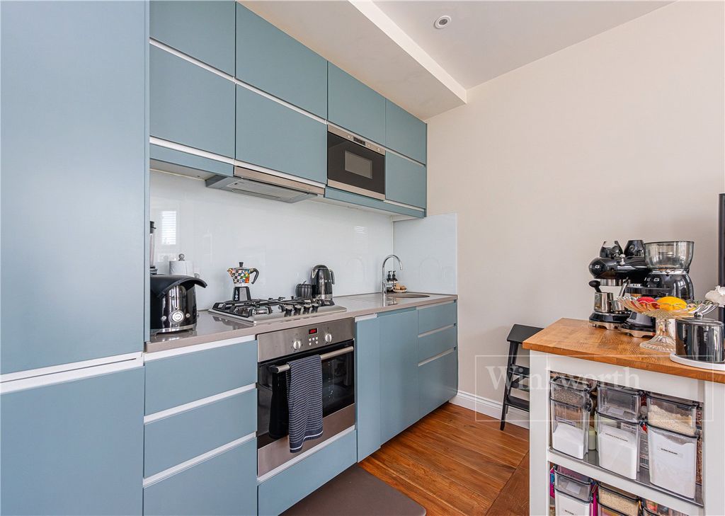 Property photo 3 of 8 Picture No. 04