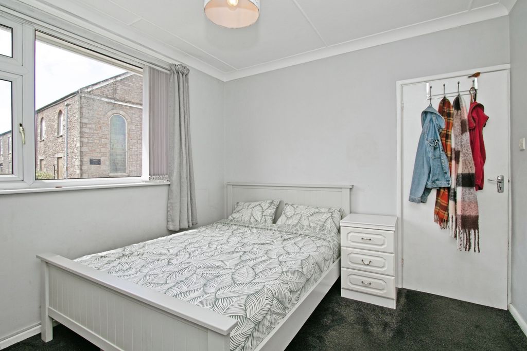Property photo 2 of 18 Pbox-Img.Jpg