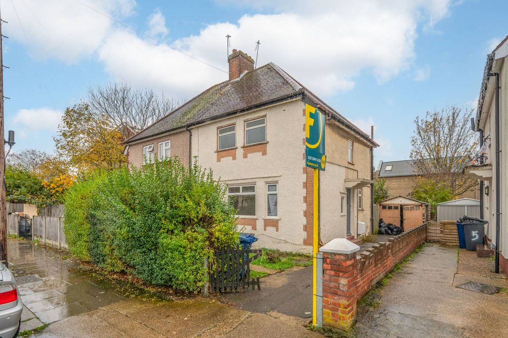 Property photo 3 of 13