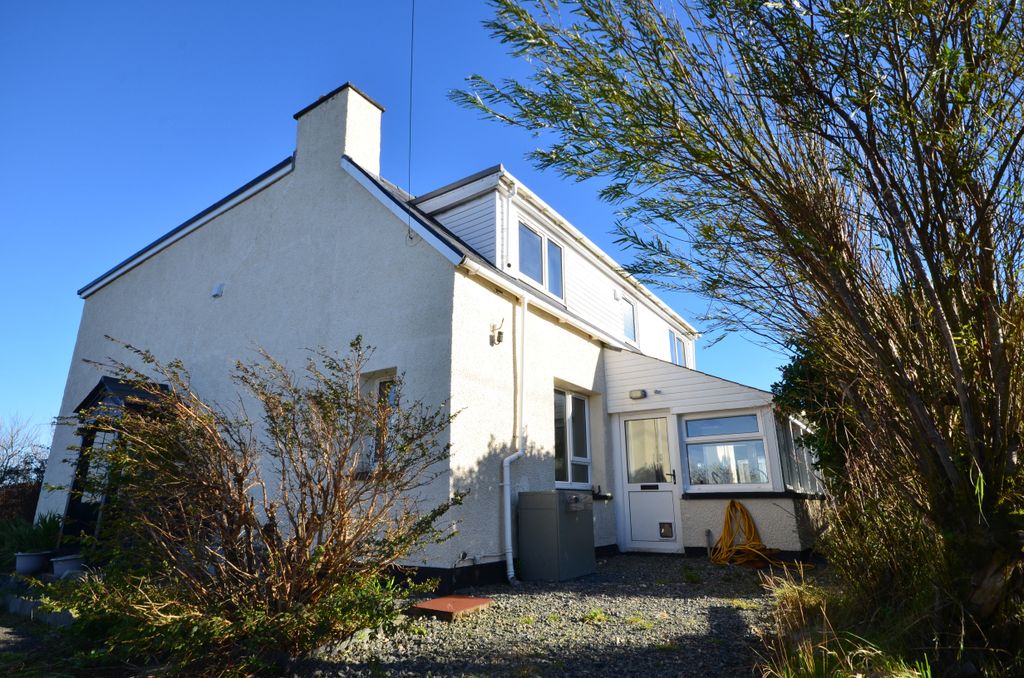 Property photo 3 of 48