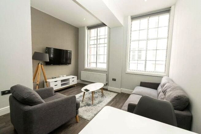 Property photo 1 of 8 Lounge Area