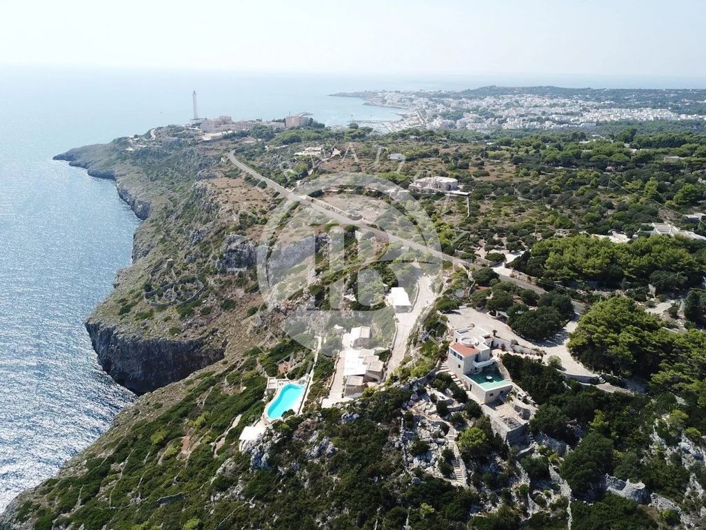 Property photo 1 of 31