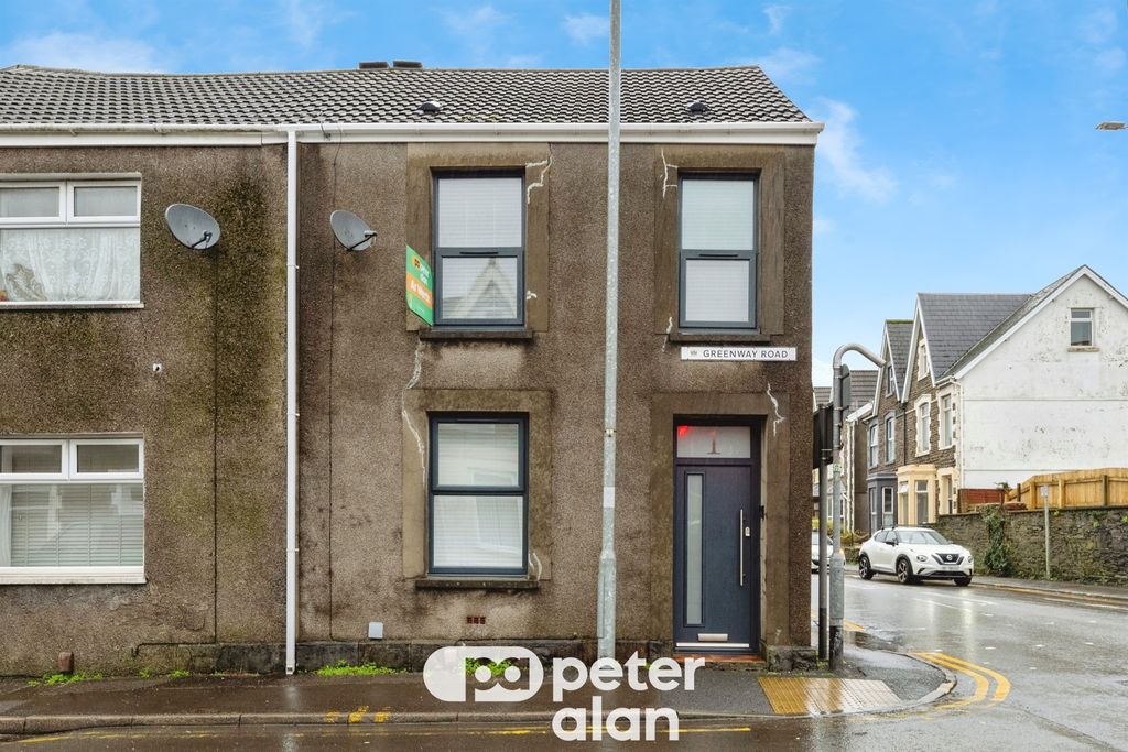 Property photo 3 of 14