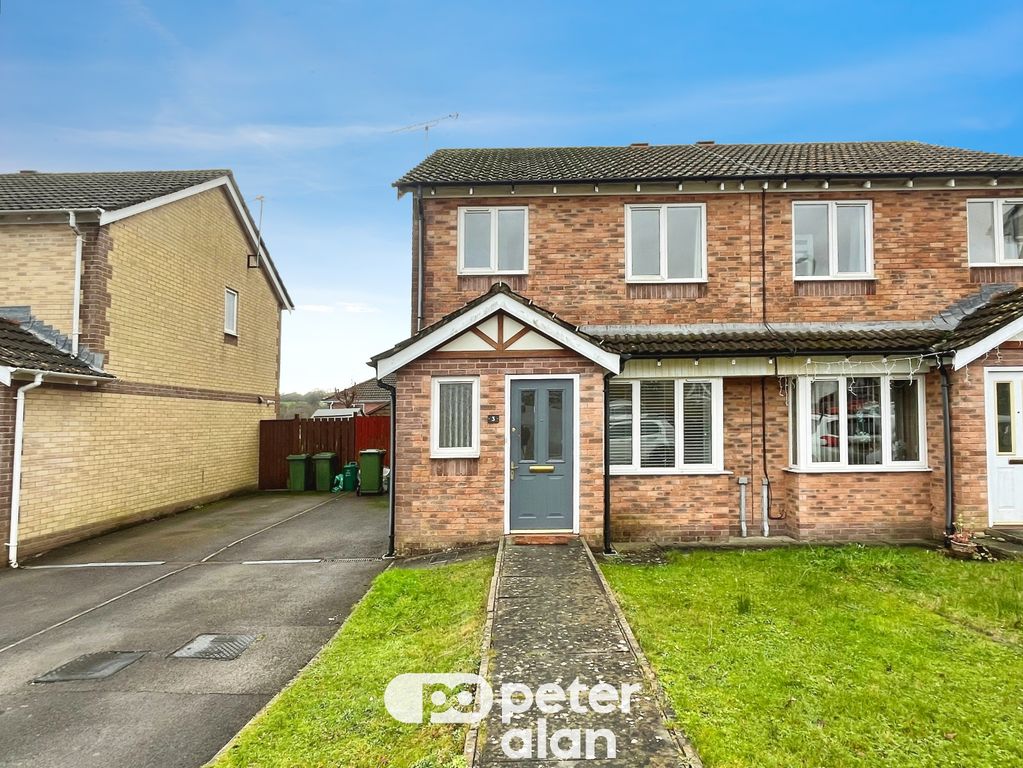 Property photo 1 of 12 Front