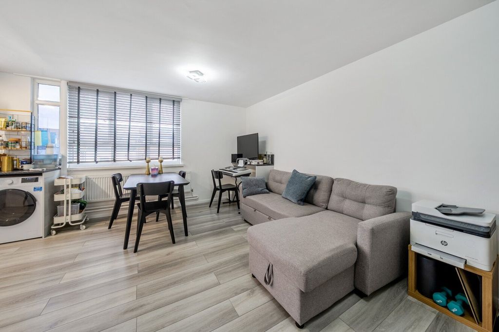 Property photo 3 of 13 Picture No. 06