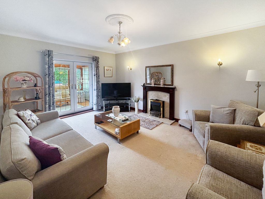 Property photo 3 of 15