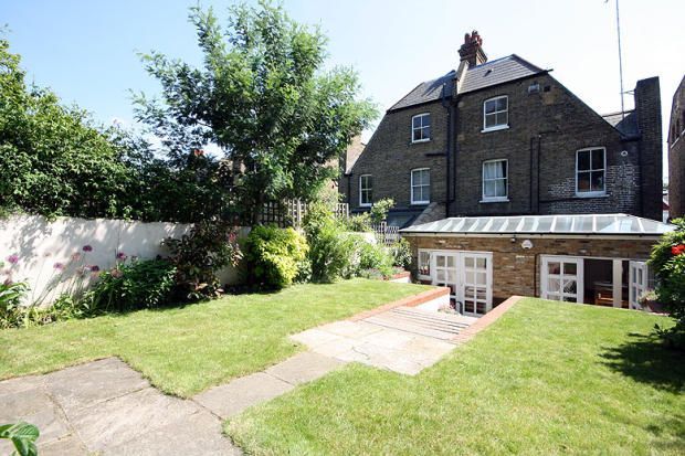 Property photo 2 of 6