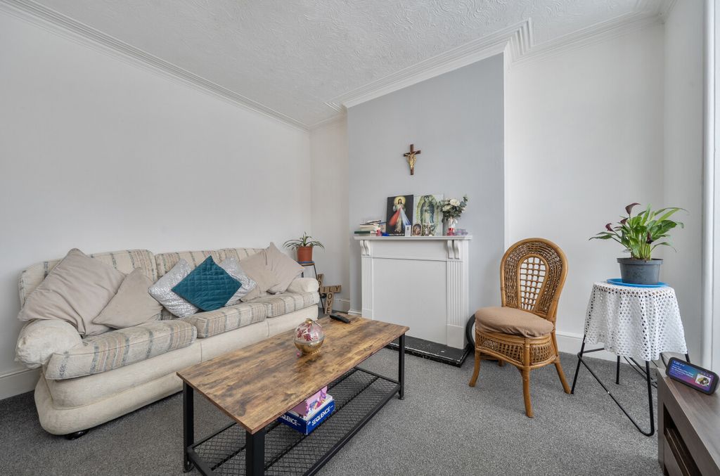 Property photo 2 of 12 1472887-3-6A2c06d...
