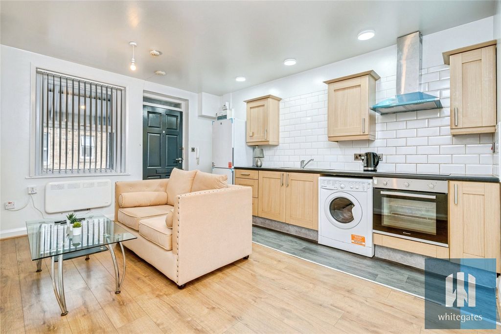 Property photo 1 of 10 Picture No. 12