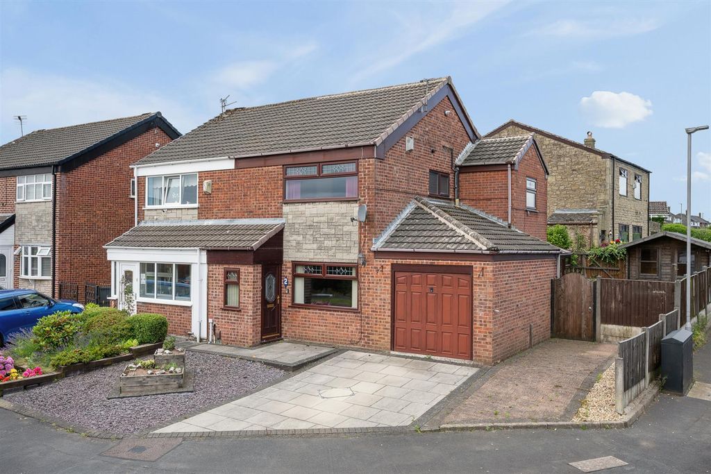 Property photo 1 of 34 Abbots Way - For Sale