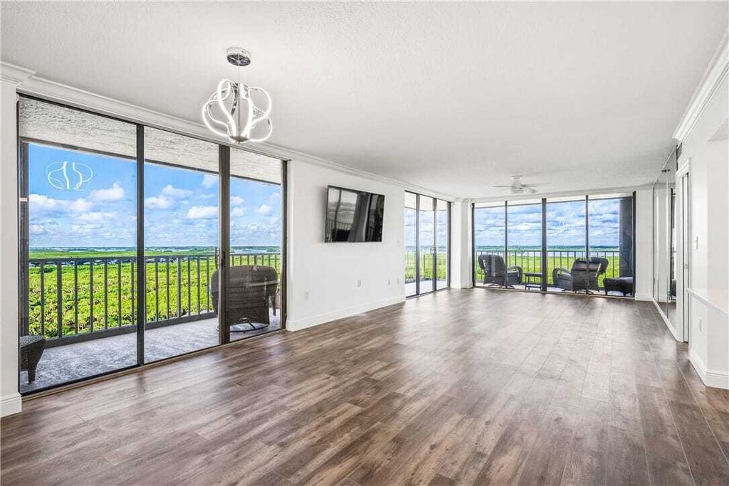 Property photo 3 of 31 <Alttext/>