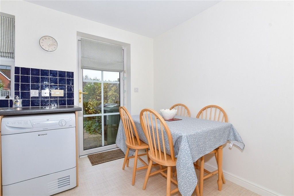 Property photo 1 of 10 Dining Area