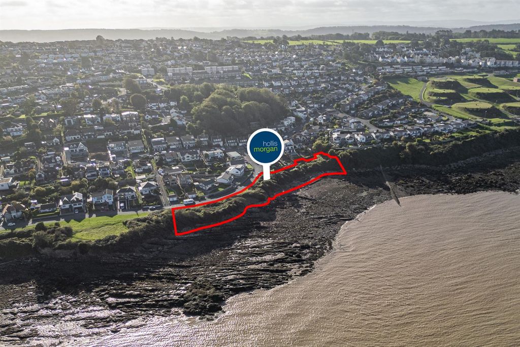 Property photo 2 of 17 The Beach @ Redcliffe Bay, Hillside Road, Portishe