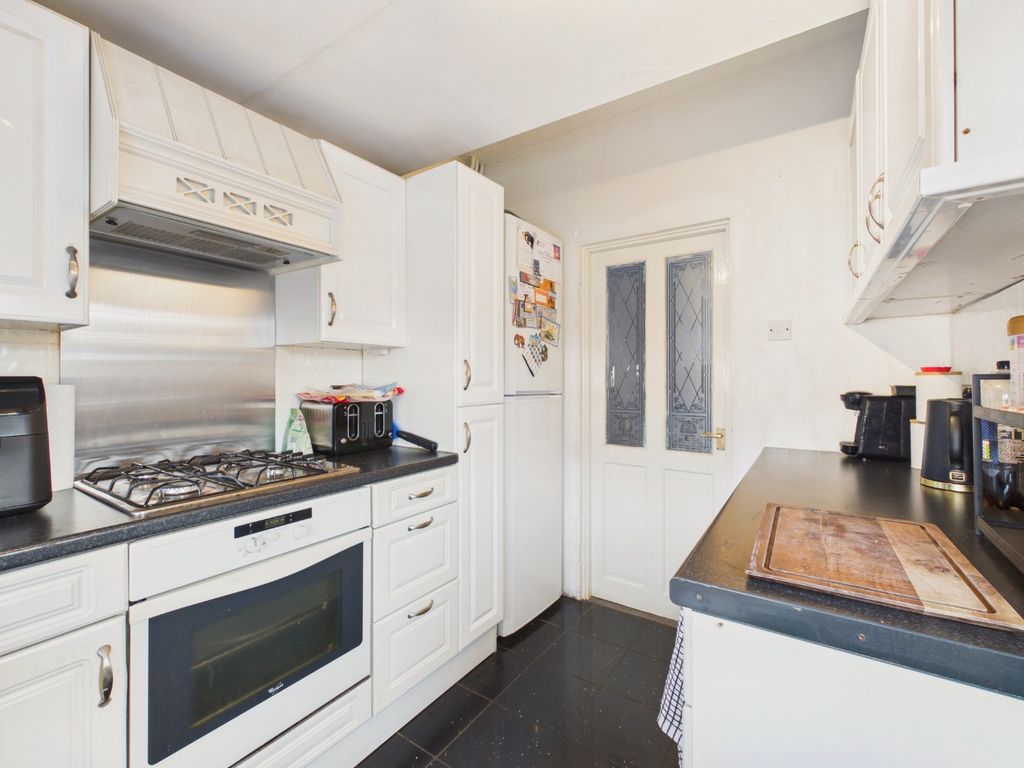 Property photo 2 of 21 5229284