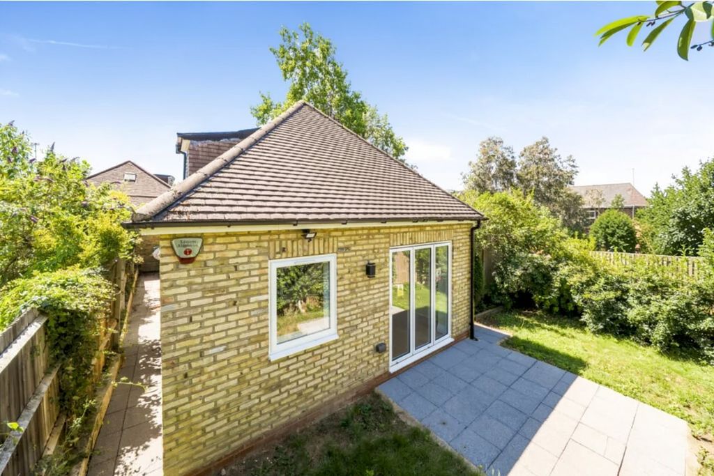 Property photo 3 of 14 3