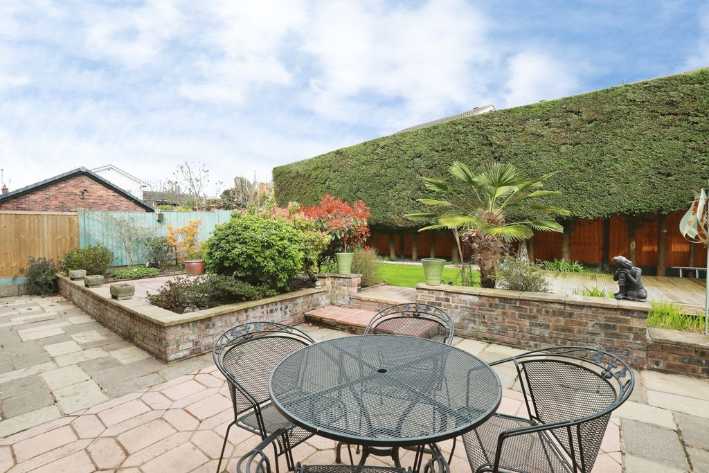 Property photo 3 of 26 Pbox-Img.Jpg