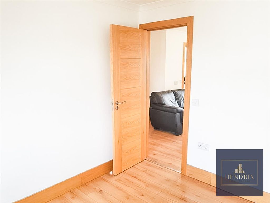 Property photo 3 of 6 1664.Jpg
