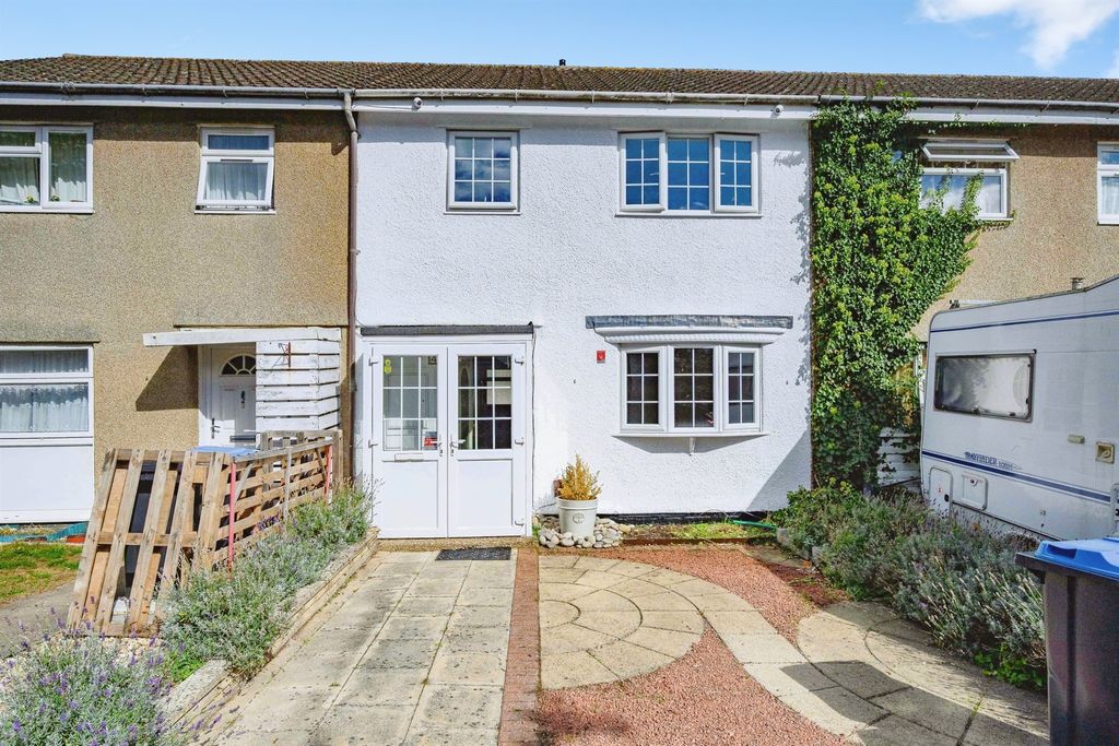 Property photo 1 of 18