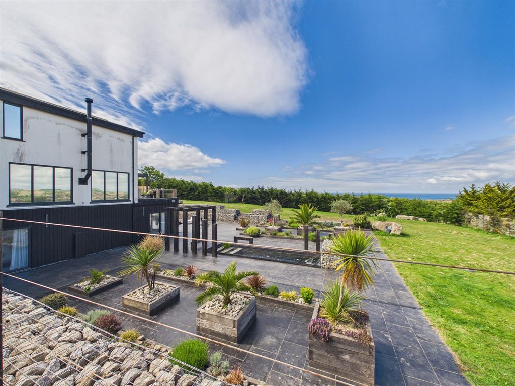Additional image 34 of 5 bed property for saleChene Road, Peacehaven BN10