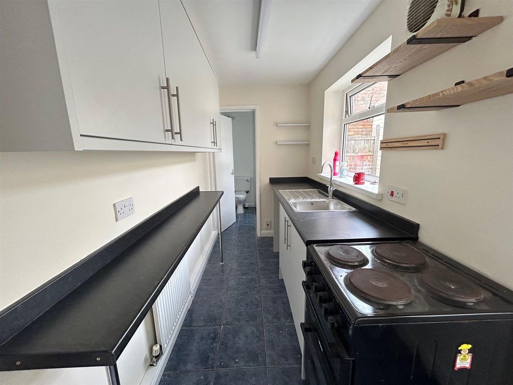 Property photo 3 of 12 7.Jpg