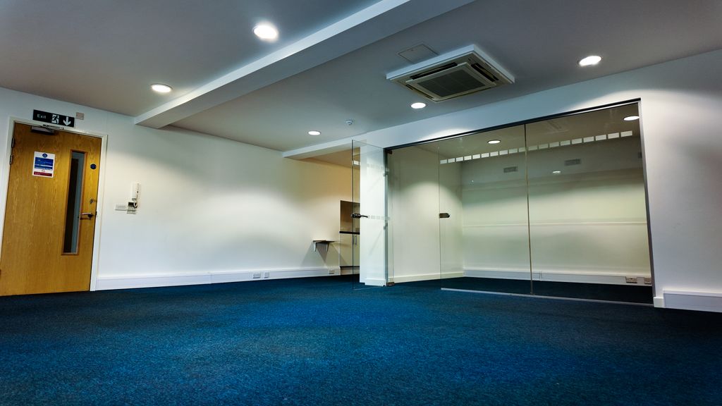 Property photo 2 of 6