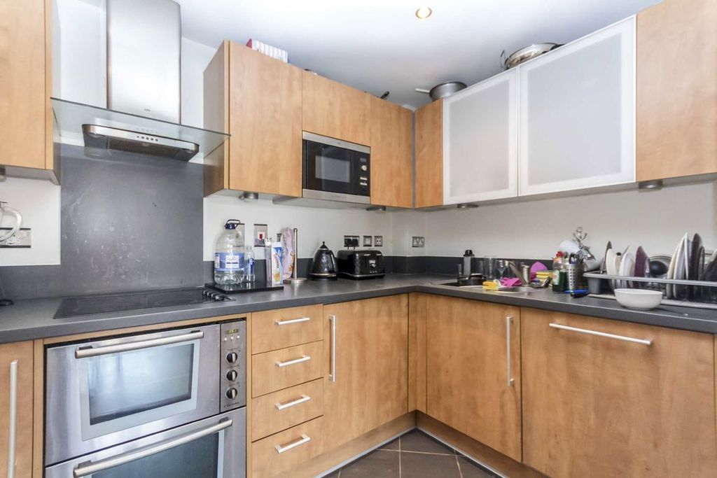 Property photo 3 of 5