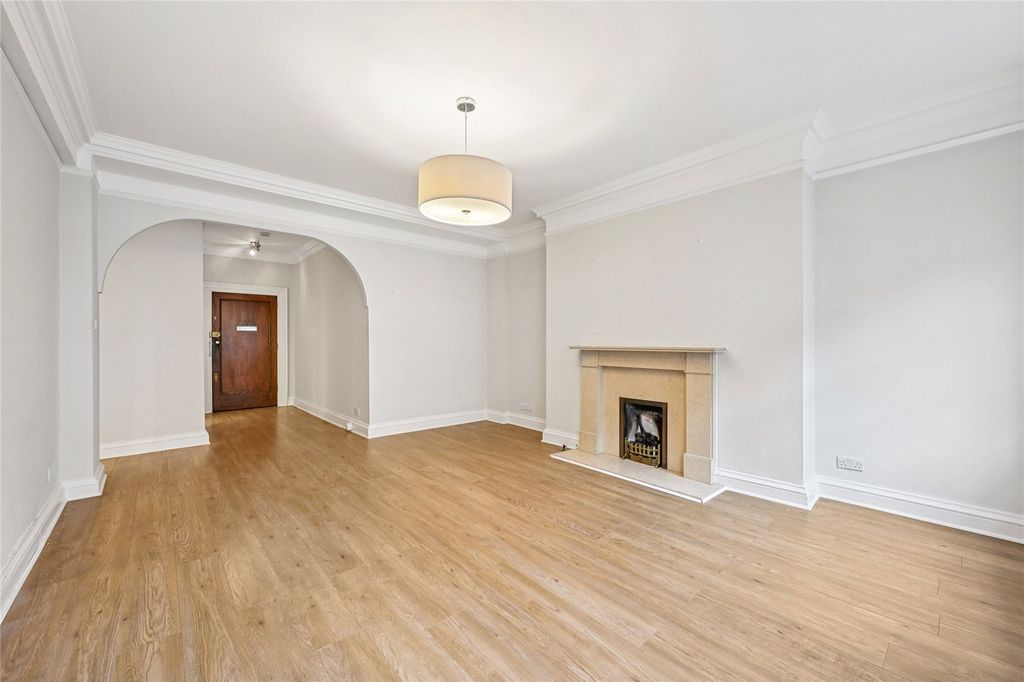 Property photo 3 of 10 Reception Room