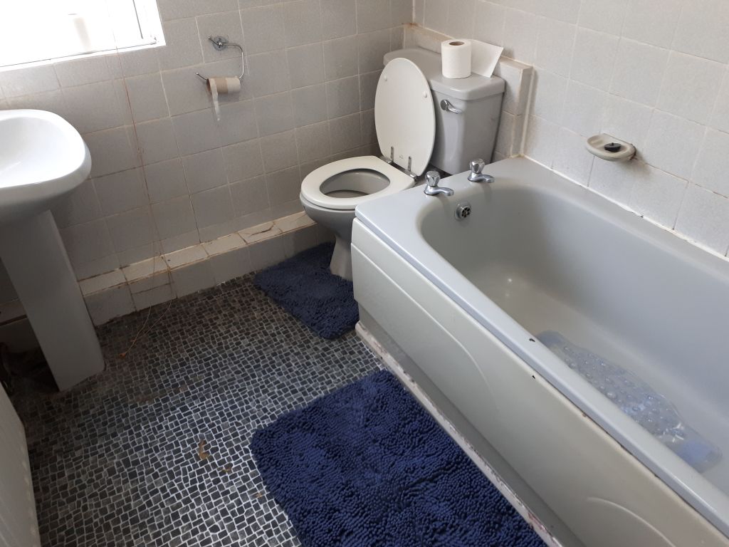 Property photo 3 of 4