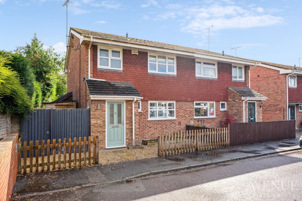 Property photo 2 of 15 4507723