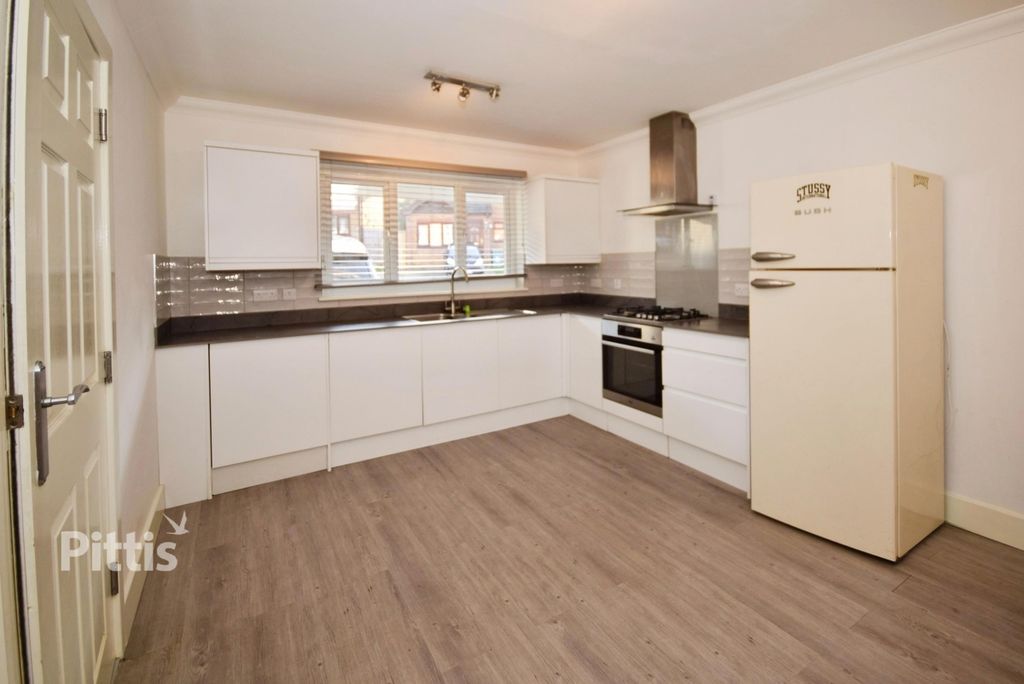 Additional image 8 of 2 bed flat to rentSunnyside Gardens, Talbot Road, Sandown PO36