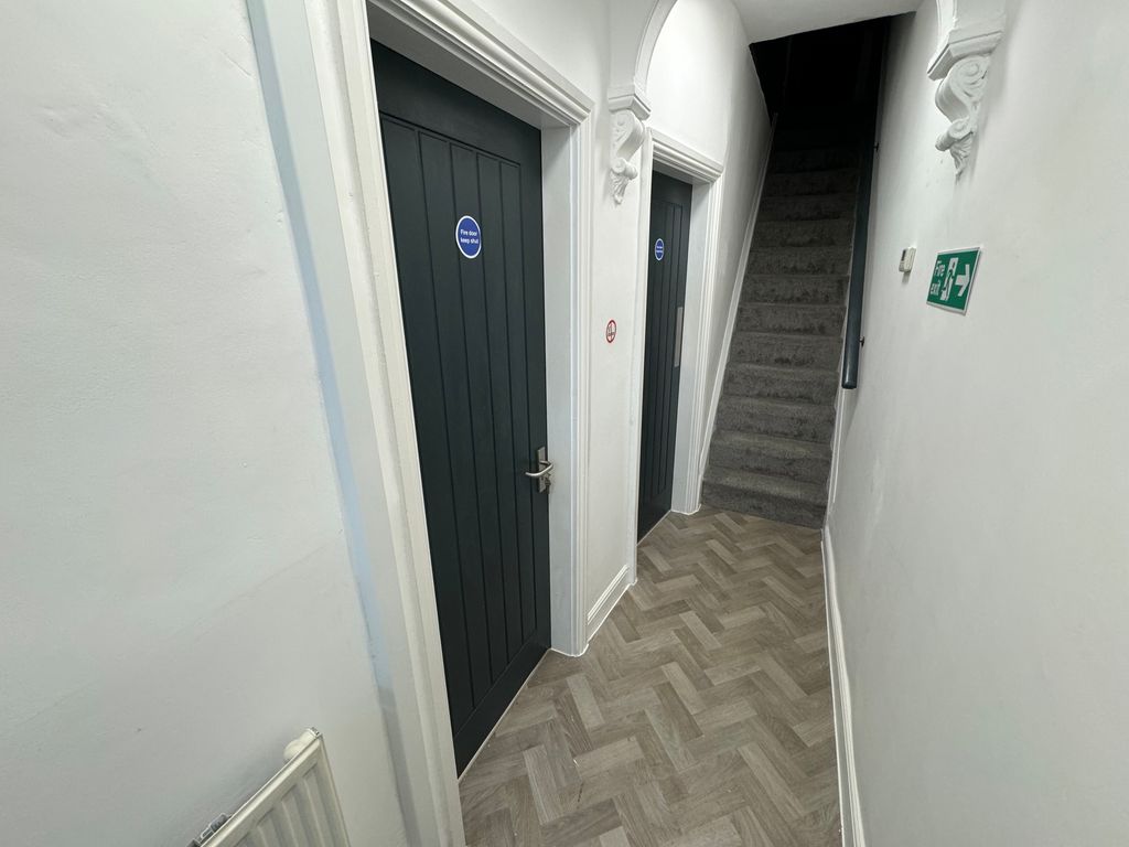 Property photo 2 of 15 Img_0220