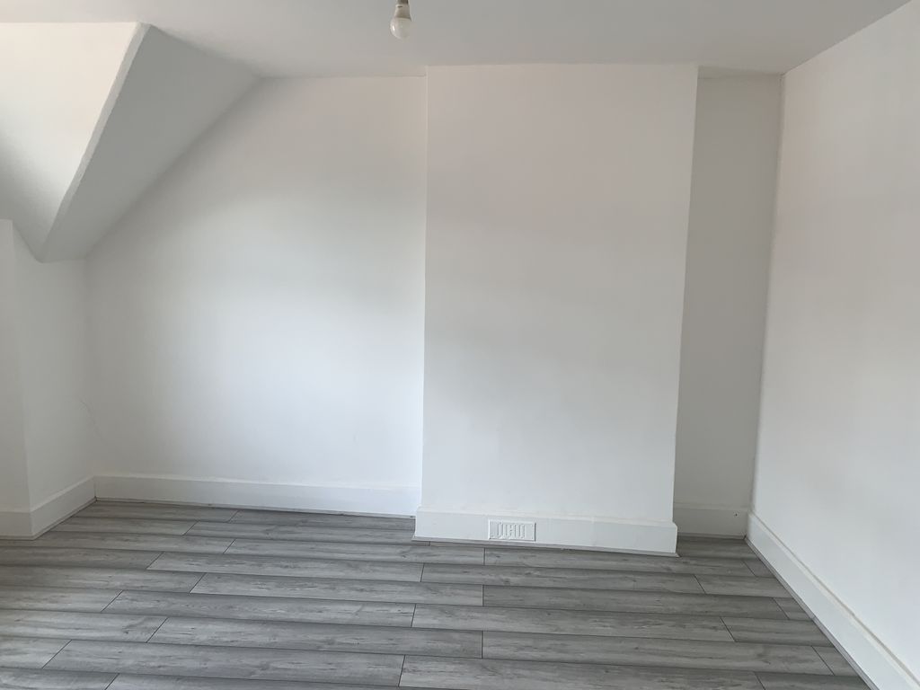 Property photo 3 of 20 Gallery