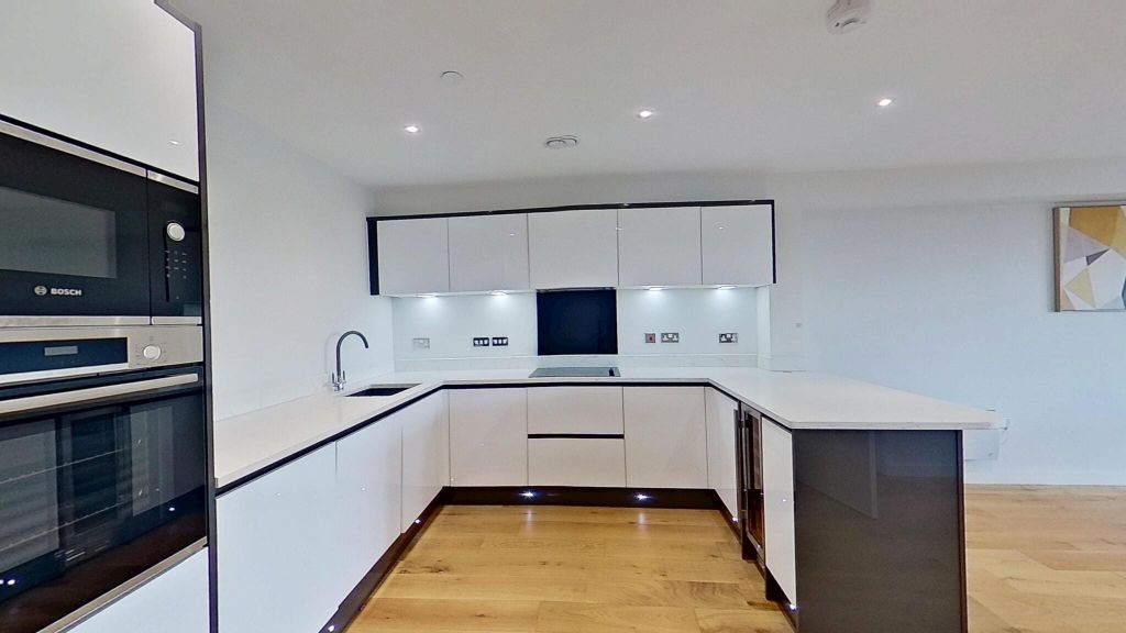 Property photo 2 of 43 Kitchen