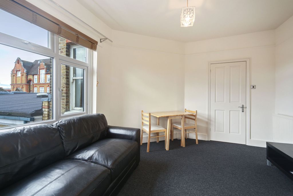 Property photo 1 of 7 2