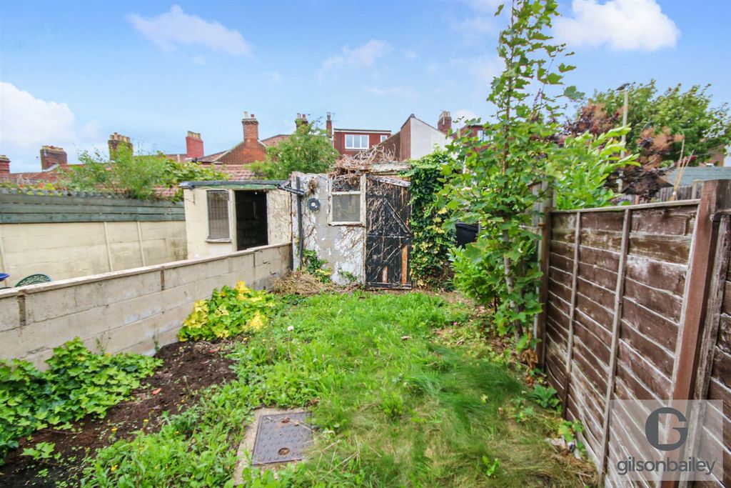 Property photo 3 of 11 Img_1045-2.Jpg