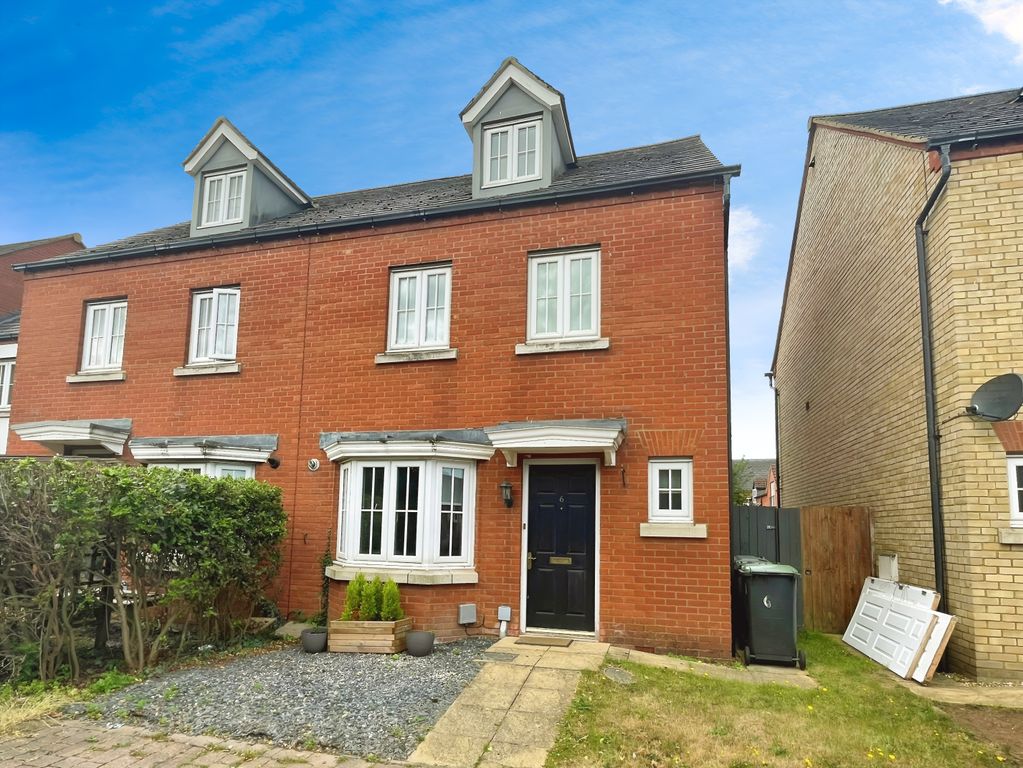 Property photo 1 of 18