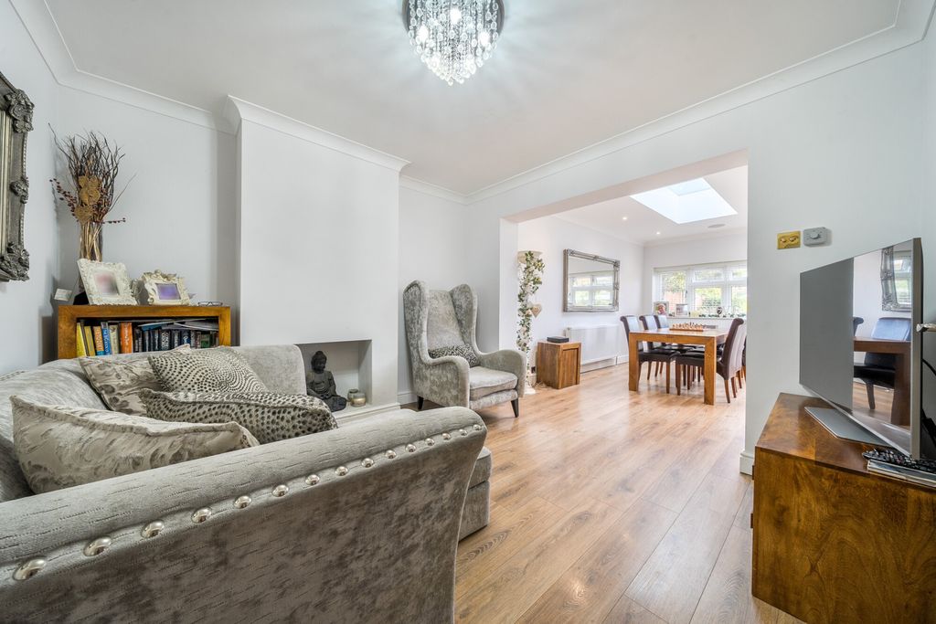 Property photo 3 of 16 1528581-15-6Ac51A...