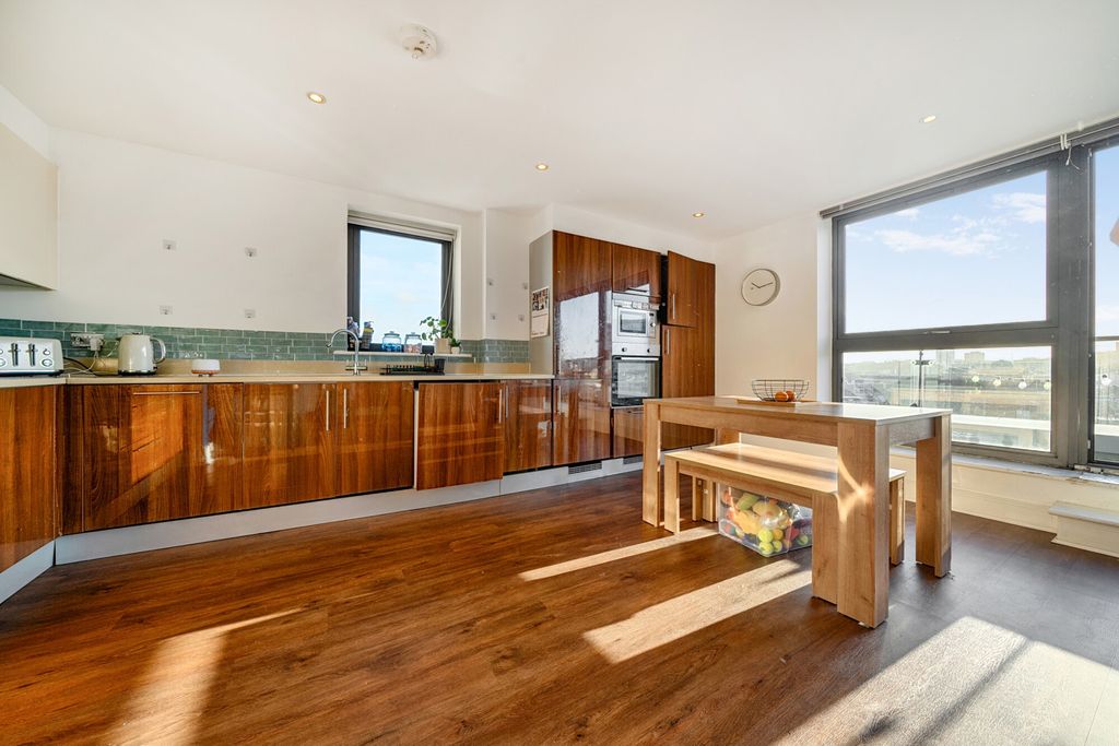 Property photo 3 of 16 Open Plan Living